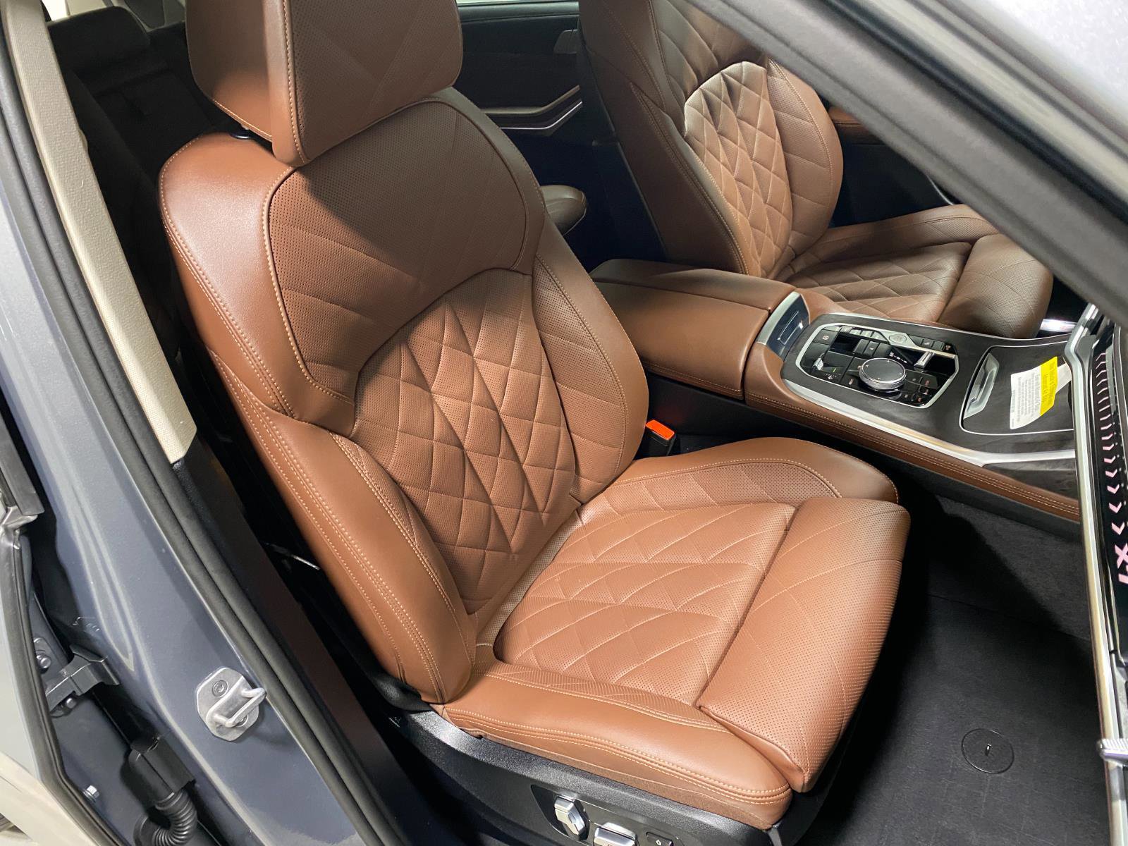 Certified 2026 BMW X7 xDrive40i image 22