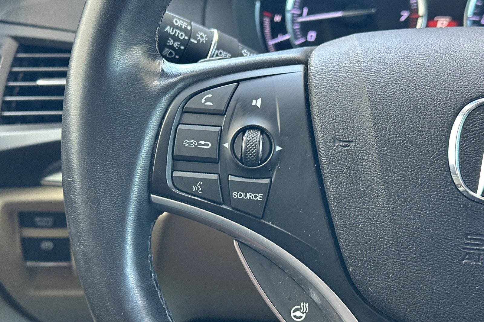 Used 2018 Acura MDX w/ Advance & Entertainment AWD/4WD image 32