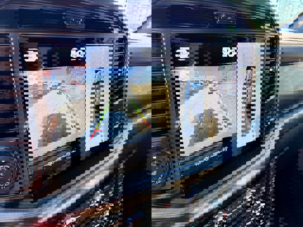 New 2026 Ford F150 Lariat w/ Equipment Group 502A High image 28