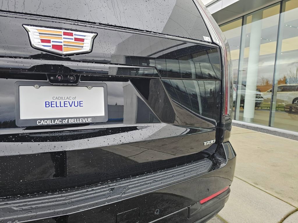 New 2026 Cadillac Escalade ESV Sport image 16