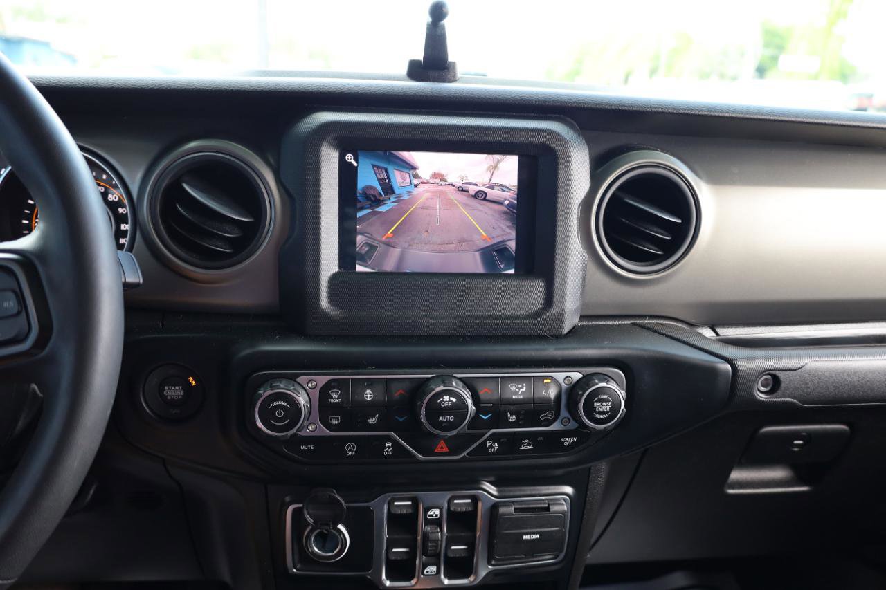 Used 2023 Jeep Gladiator Sport AWD/4WD image 10