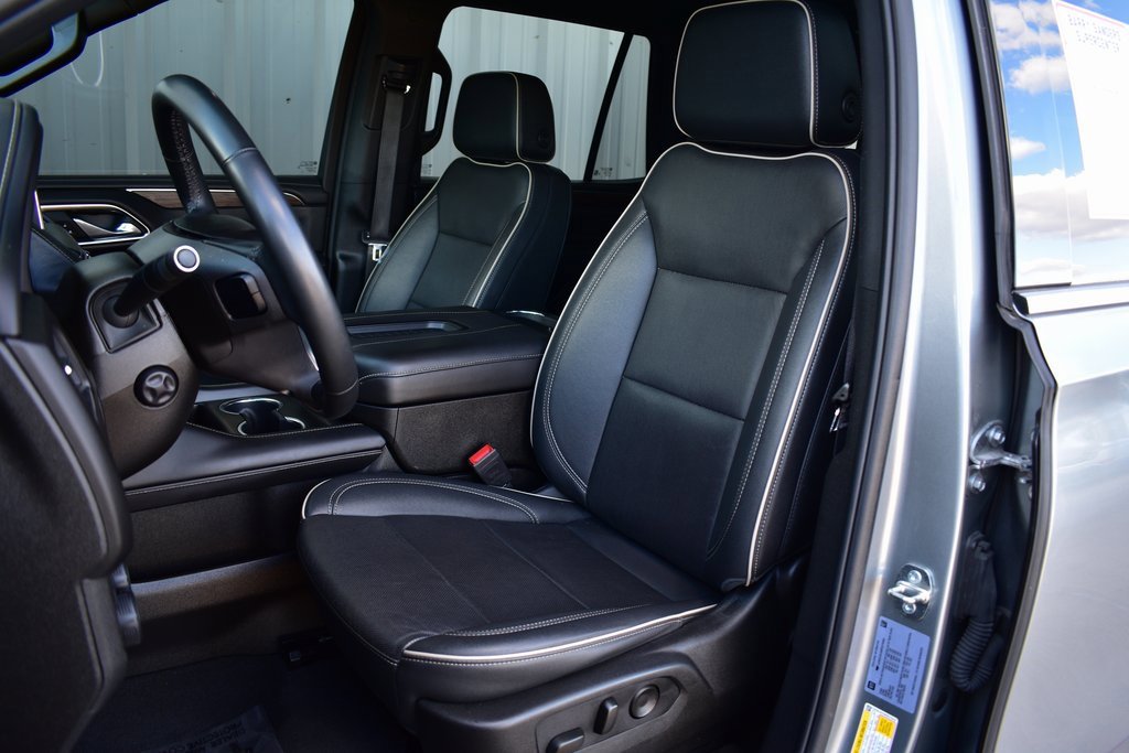 Used 2024 Chevrolet Tahoe Premier image 17