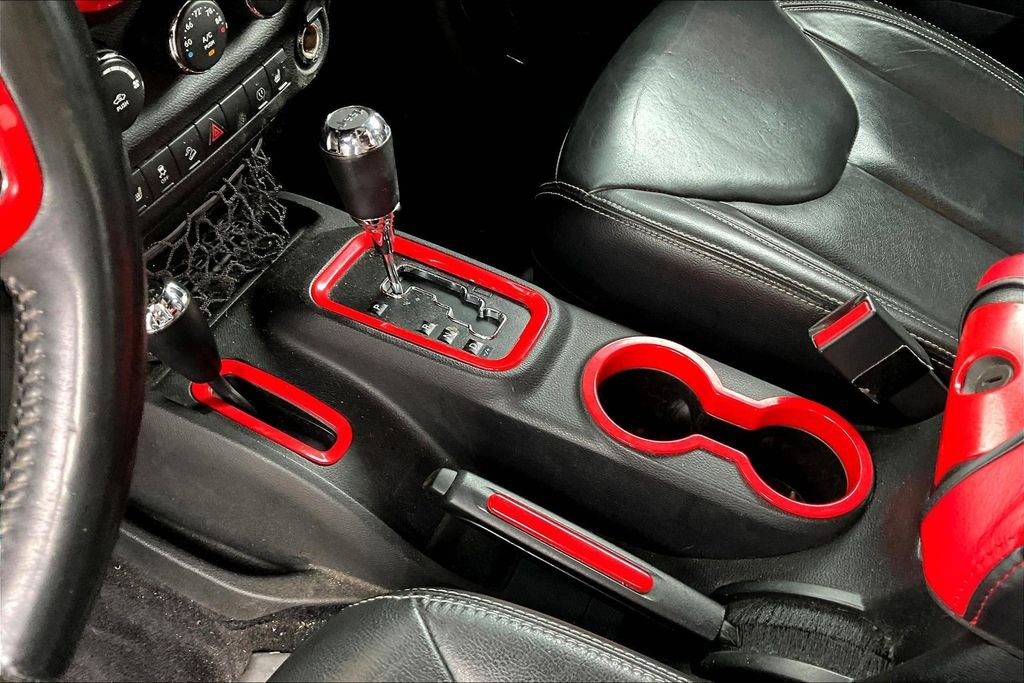 Used 2017 Jeep Wrangler Unlimited Rubicon image 10