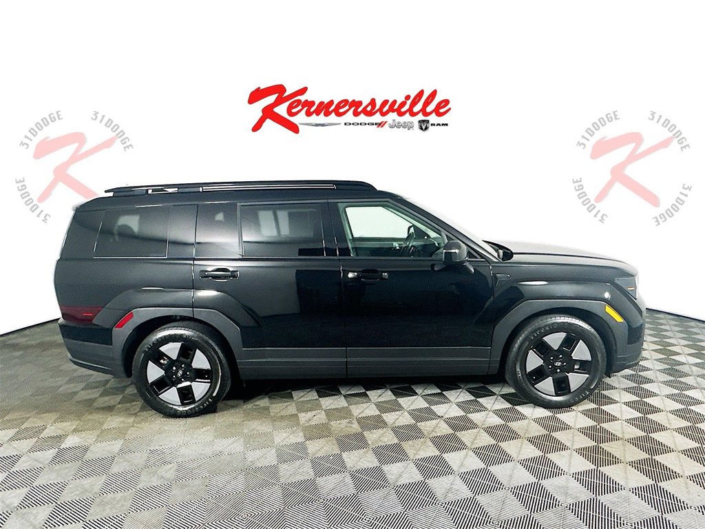 Used 2025 Hyundai Santa Fe SEL image 8