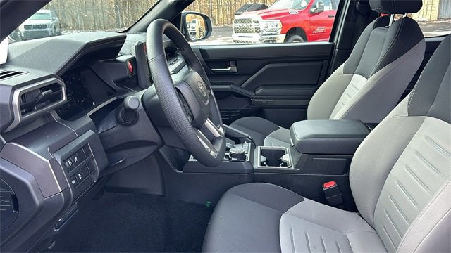 Used 2025 Toyota Tacoma TRD Sport image 22