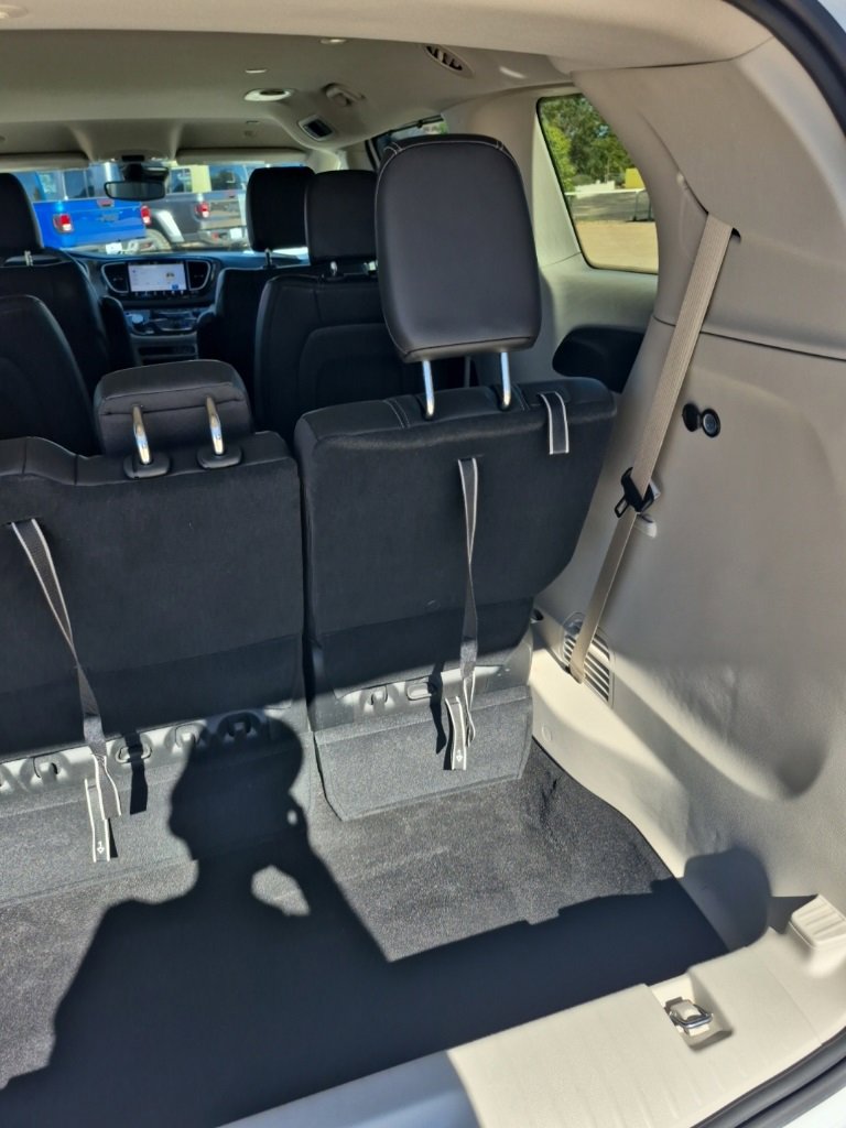 Certified 2024 Chrysler Pacifica Touring-L image 61