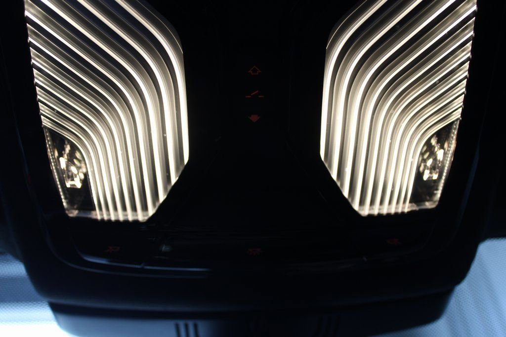 Used 2023 BMW 530i xDrive w/ Convenience Package image 38