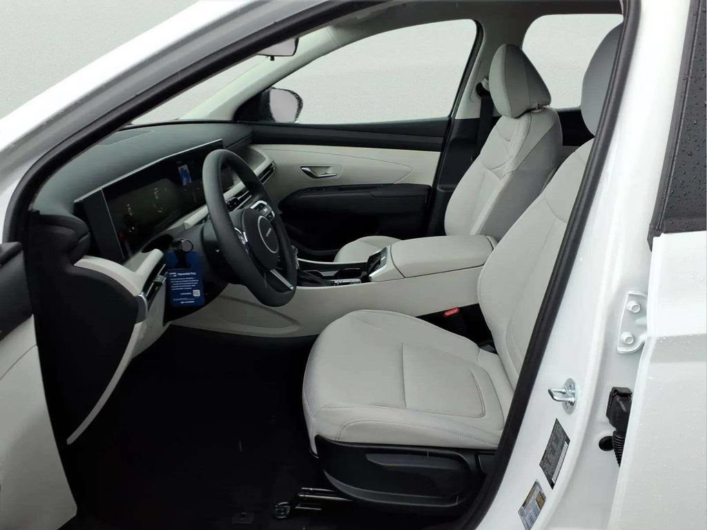 New 2026 Hyundai Tucson SE FWD image 10