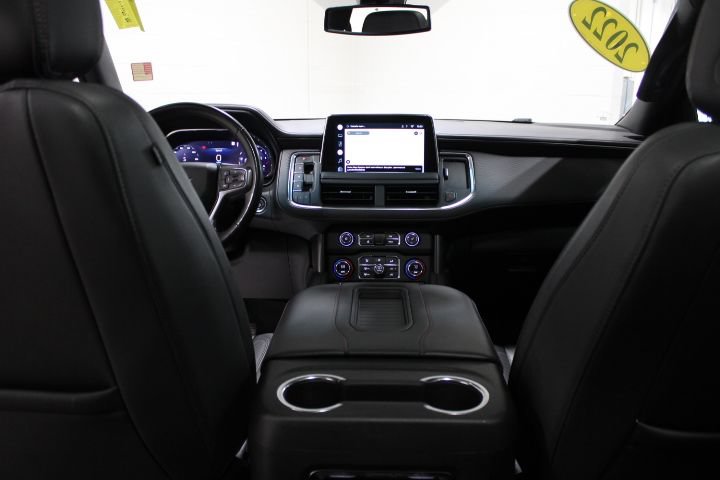 Used 2022 Chevrolet Suburban RST w/ Luxury Package AWD/4WD image 34