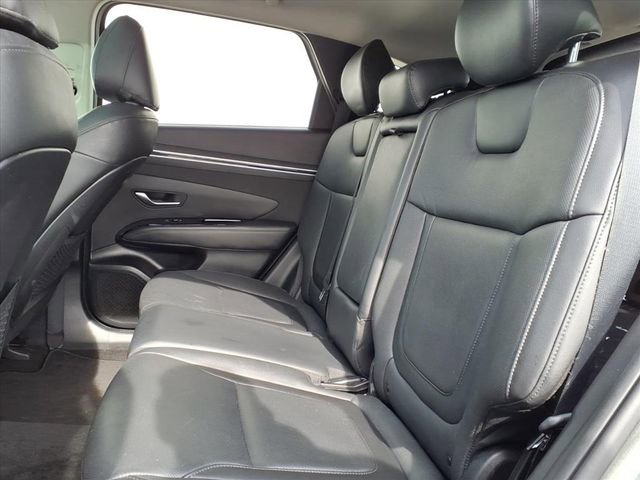 Used 2023 Hyundai Tucson Limited w/ Cargo Package image 15