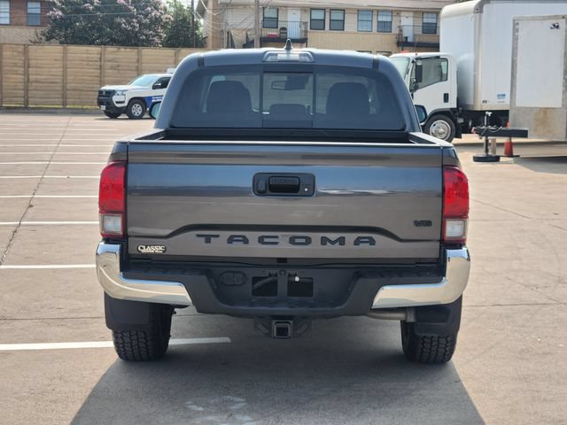 Used 2022 Toyota Tacoma SR5 RWD image 13