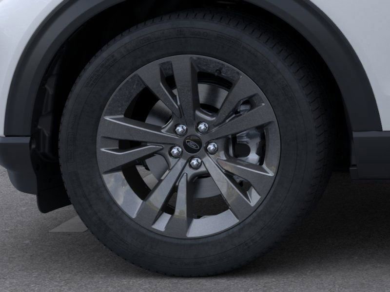 Used 2024 Ford Explorer XLT w/ Equipment Group 202A image 20