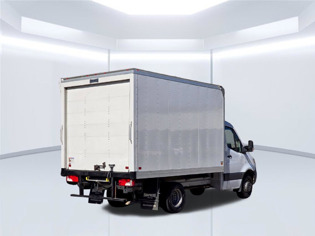 Used 2024 Mercedes-Benz Sprinter 4500 image 16