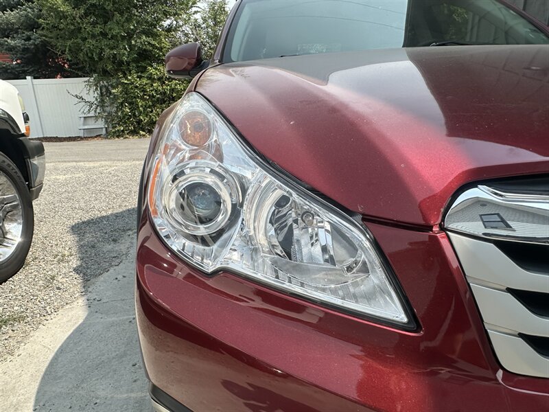 Used 2012 Subaru Outback 3.6R Limited AWD/4WD image 31