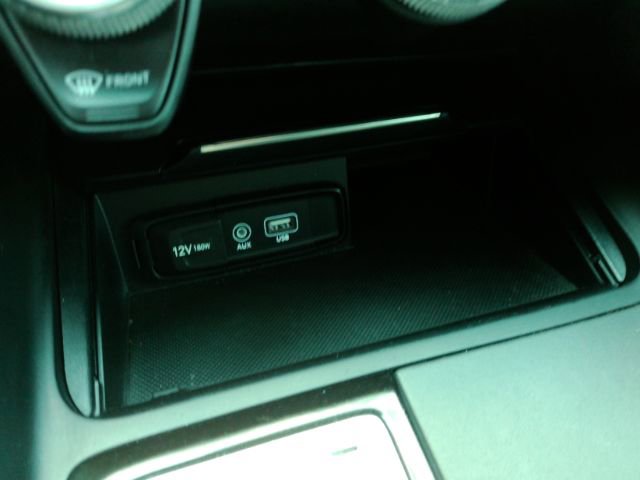 Used 2020 Genesis G70 2.0T image 49