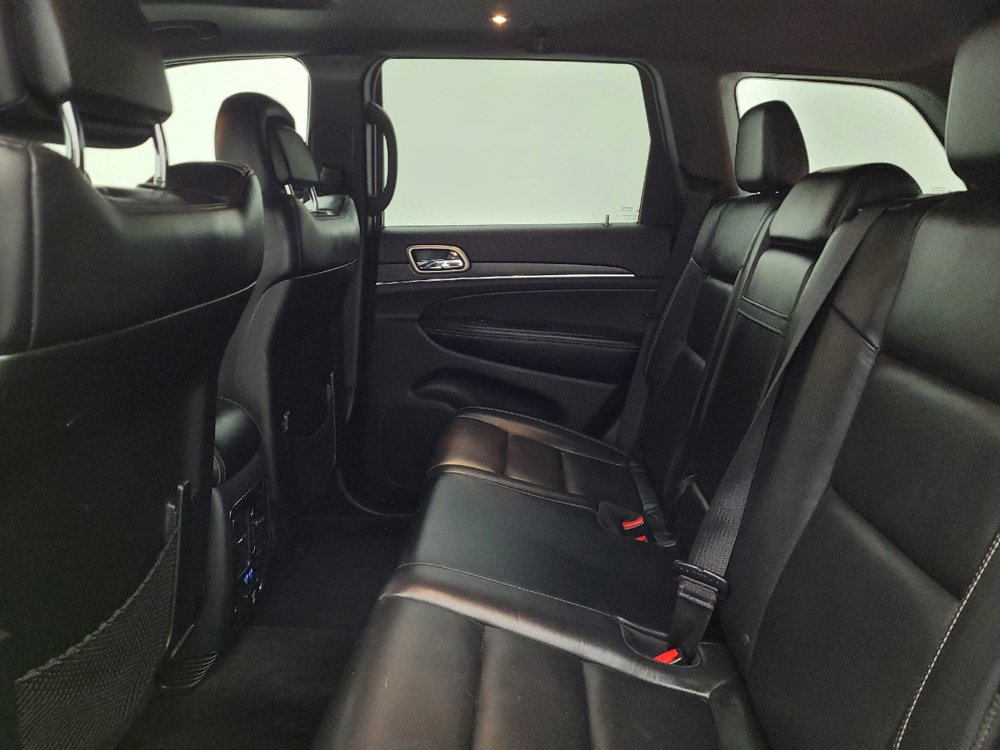 Used 2017 Jeep Grand Cherokee Limited AWD/4WD image 18