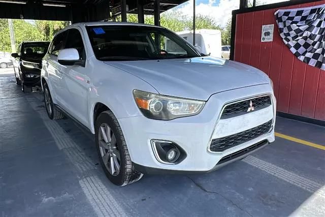 Used 2013 Mitsubishi Outlander Sport ES FWD image 9