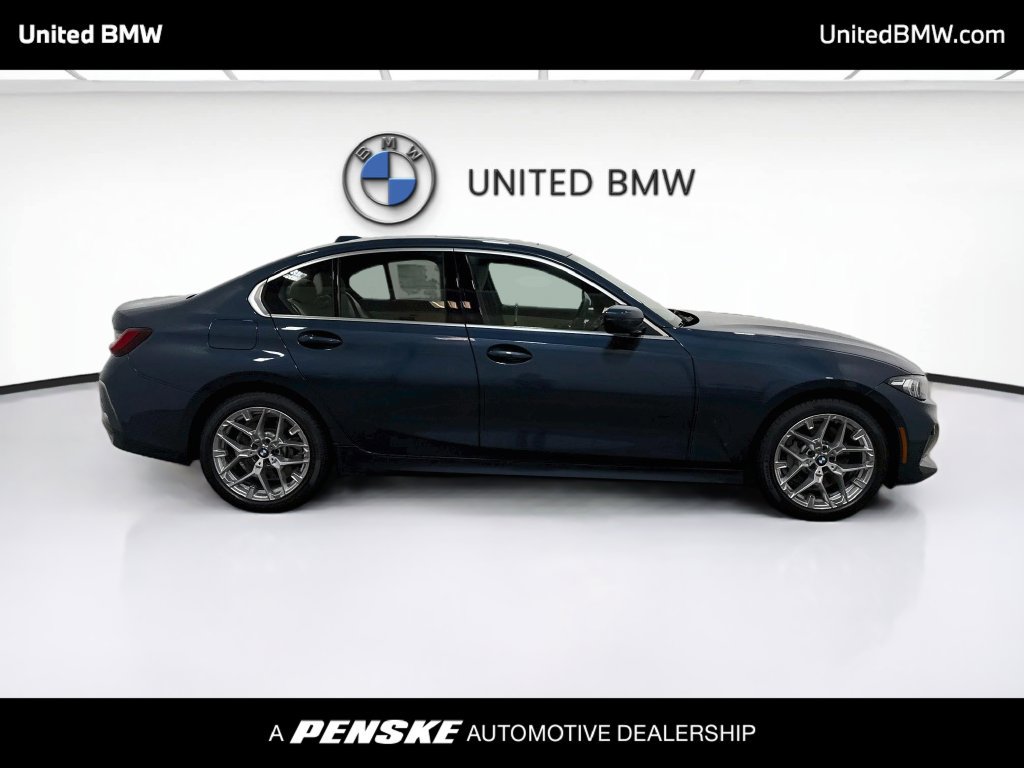 New 2026 BMW 330i Sedan w/ Convenience Package RWD image 4
