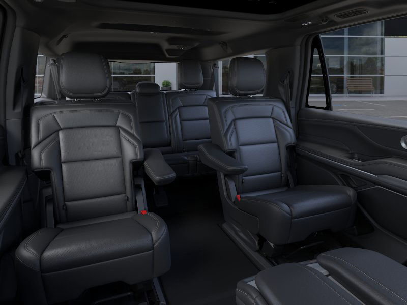 New 2026 Lincoln Navigator L Reserve w/ Jet Appearance Package image 11