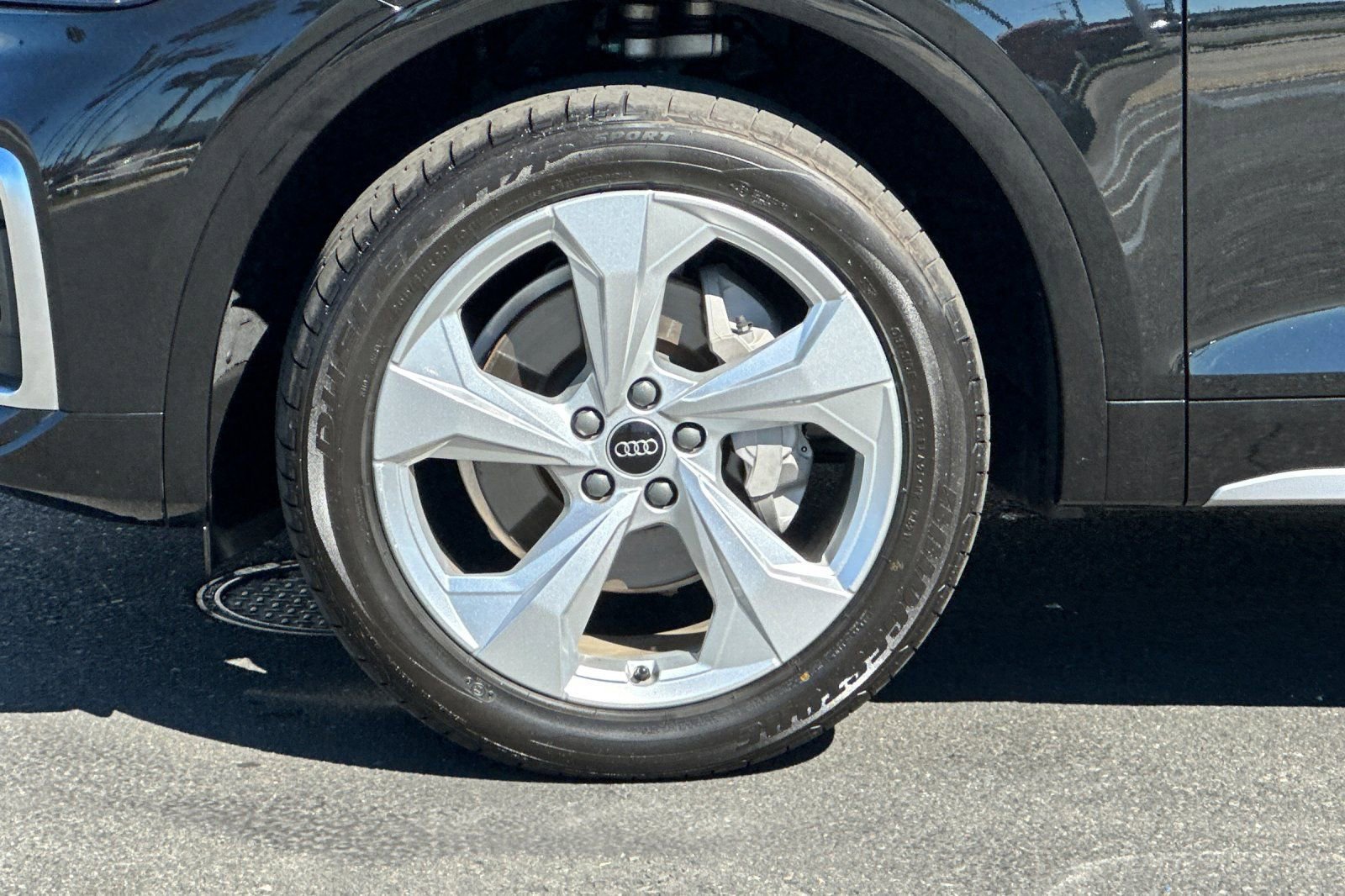 Used 2023 Audi Q5 2.0T Premium Plus w/ Premium Plus Package image 26