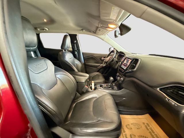 Used 2020 Jeep Cherokee Limited AWD/4WD image 27