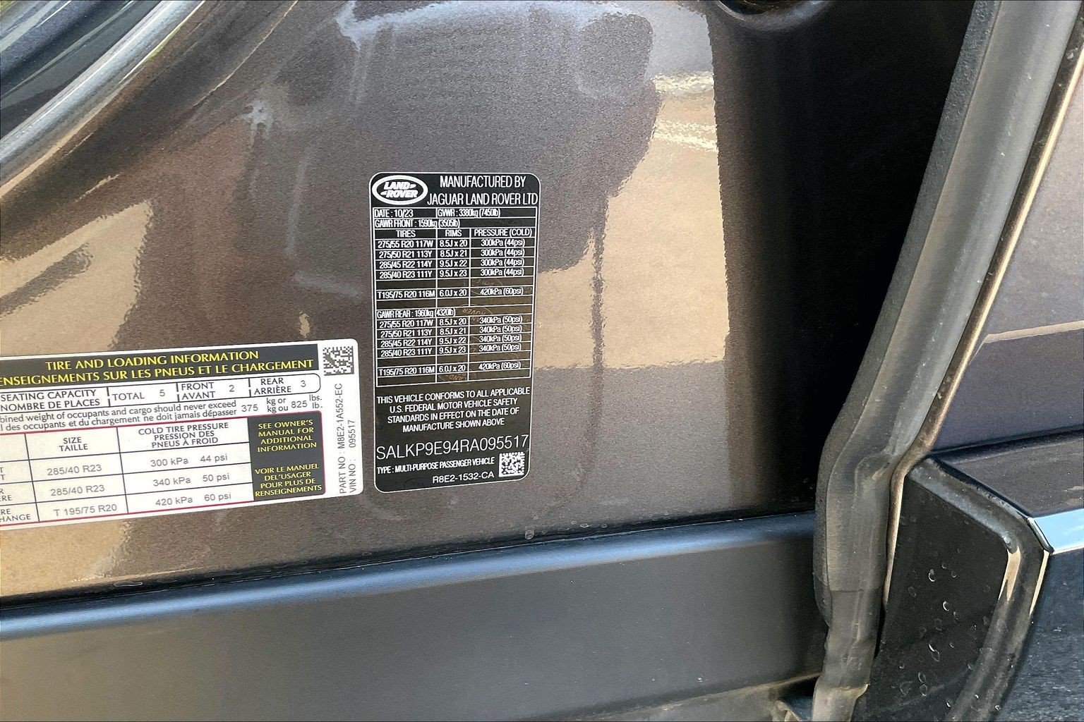 Certified 2024 Land Rover Range Rover SE AWD/4WD image 33