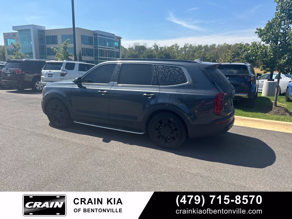Used 2021 Kia Telluride EX w/ EX Premium Package AWD/4WD image 4