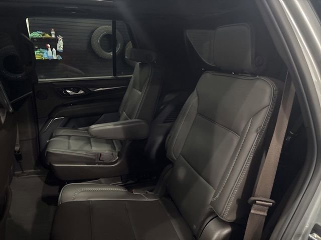 Used 2024 GMC Yukon Denali w/ Denali Reserve Package AWD/4WD image 30