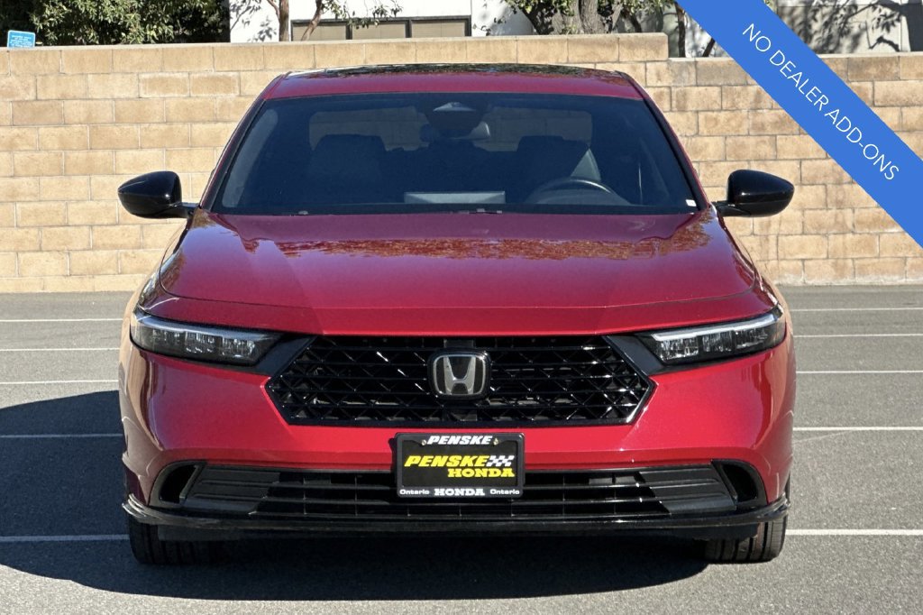 Used 2023 Honda Accord Sport image 9