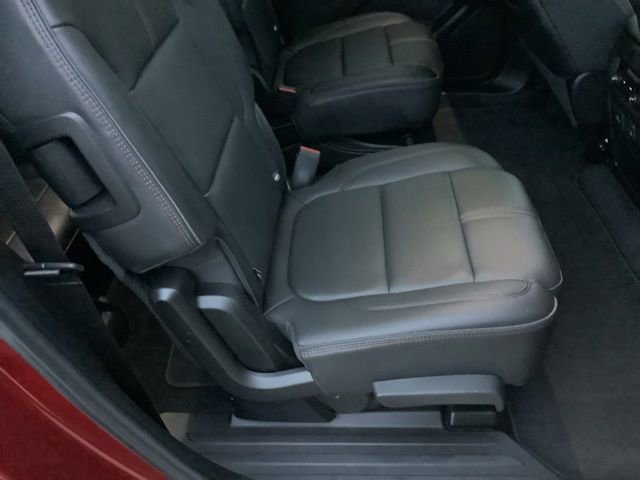 Used 2023 Chevrolet Traverse RS image 12