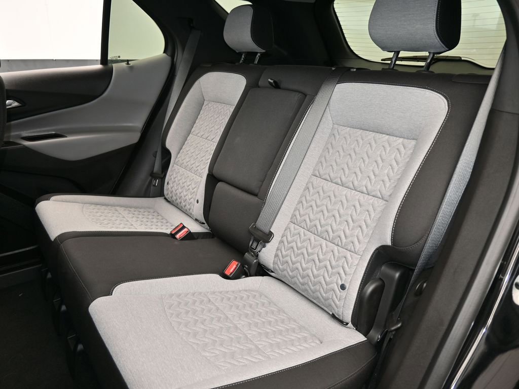 Used 2023 Chevrolet Equinox LS w/ Driver Confidence II Package image 29