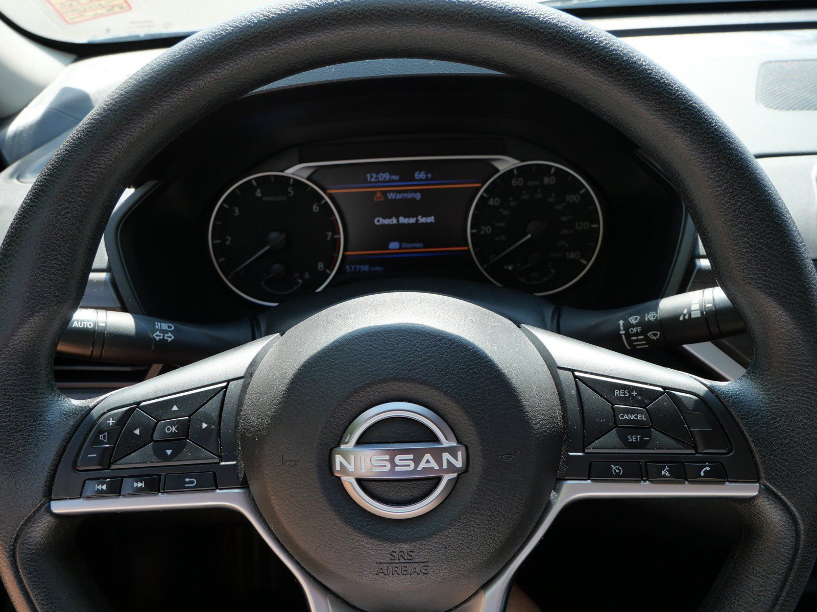 Certified 2025 Nissan Altima 2.5 SV FWD image 23