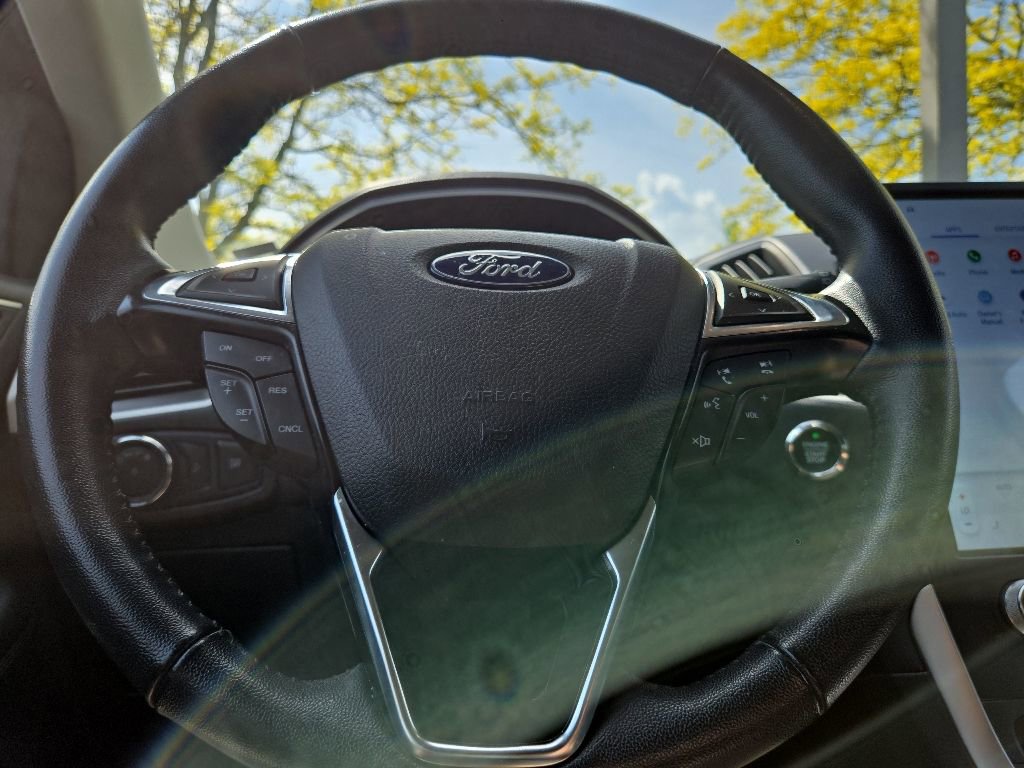 Used 2024 Ford Edge SEL AWD/4WD image 27