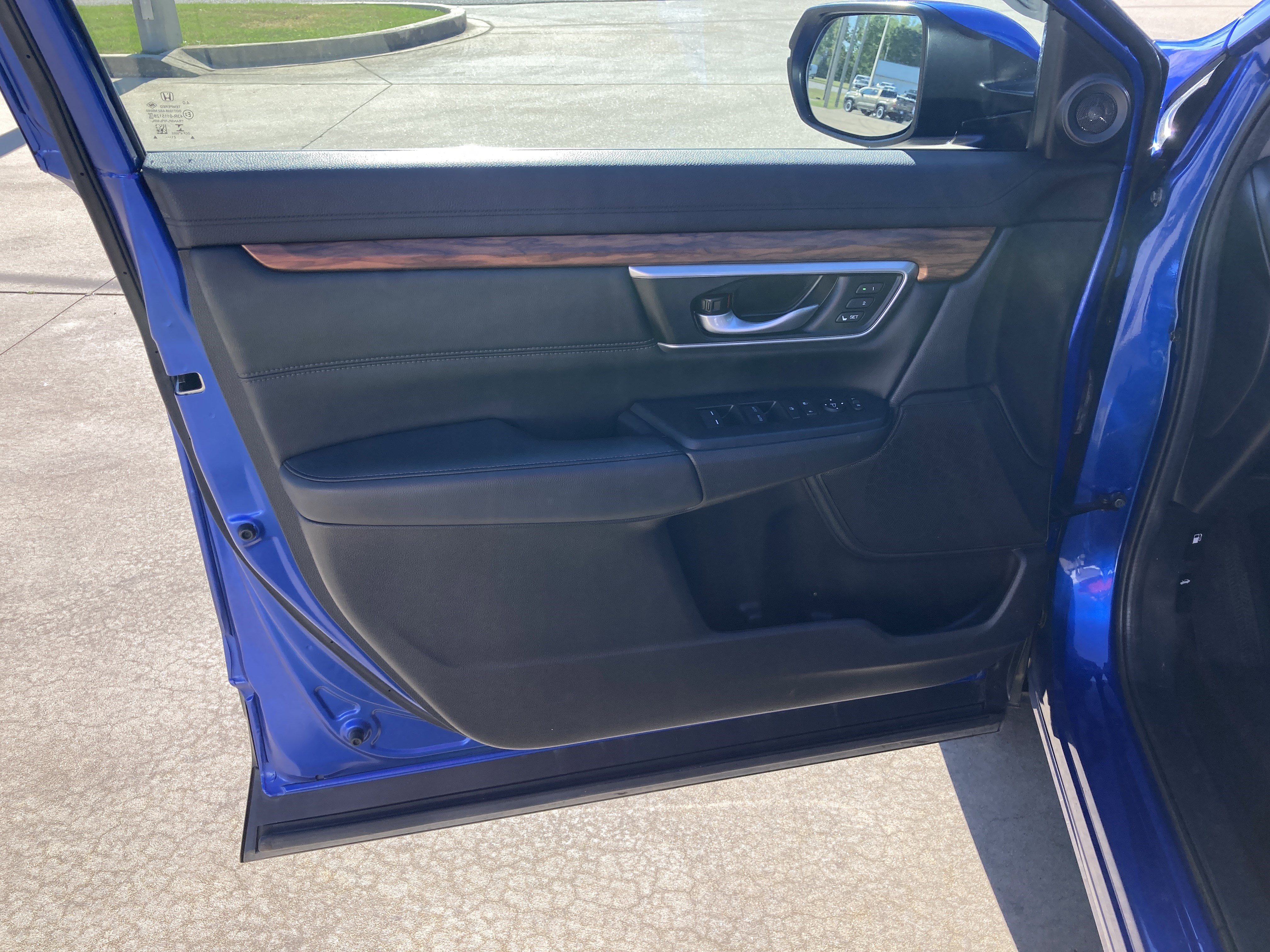 Used 2022 Honda CR-V EX-L image 13