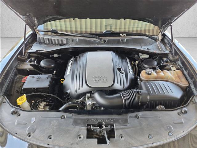 Used 2018 Dodge Charger R/T RWD image 22