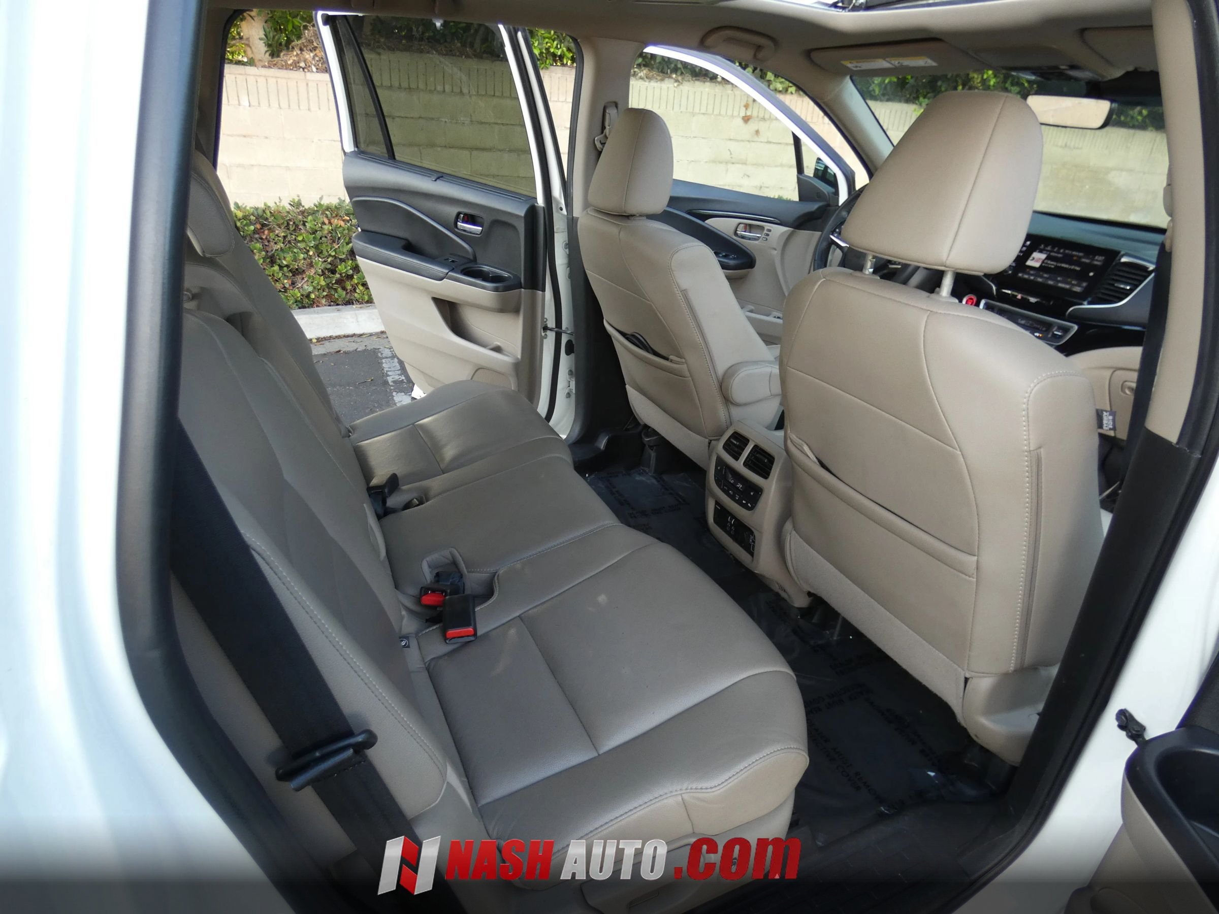 Used 2019 Honda Pilot Touring image 24