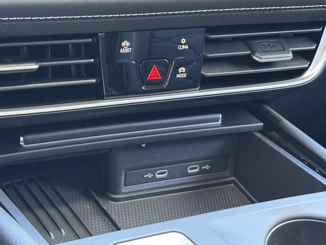 New 2026 Volkswagen Atlas SE image 13