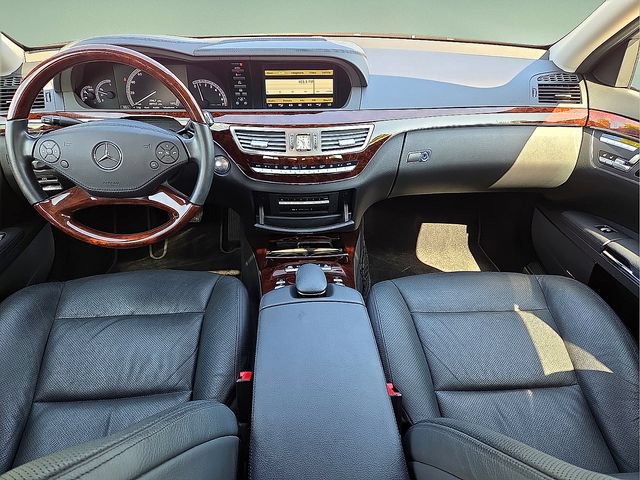 Used 2010 Mercedes-Benz S 550 image 14