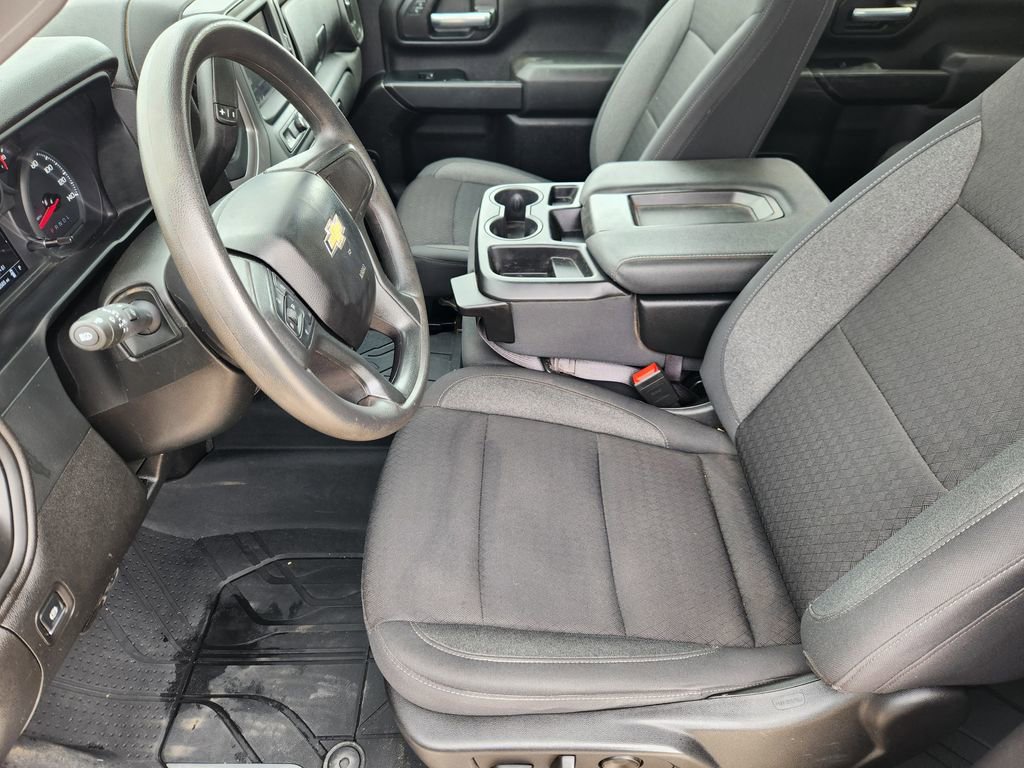 Used 2024 Chevrolet Silverado 2500 Custom w/ Custom Convenience Package image 13