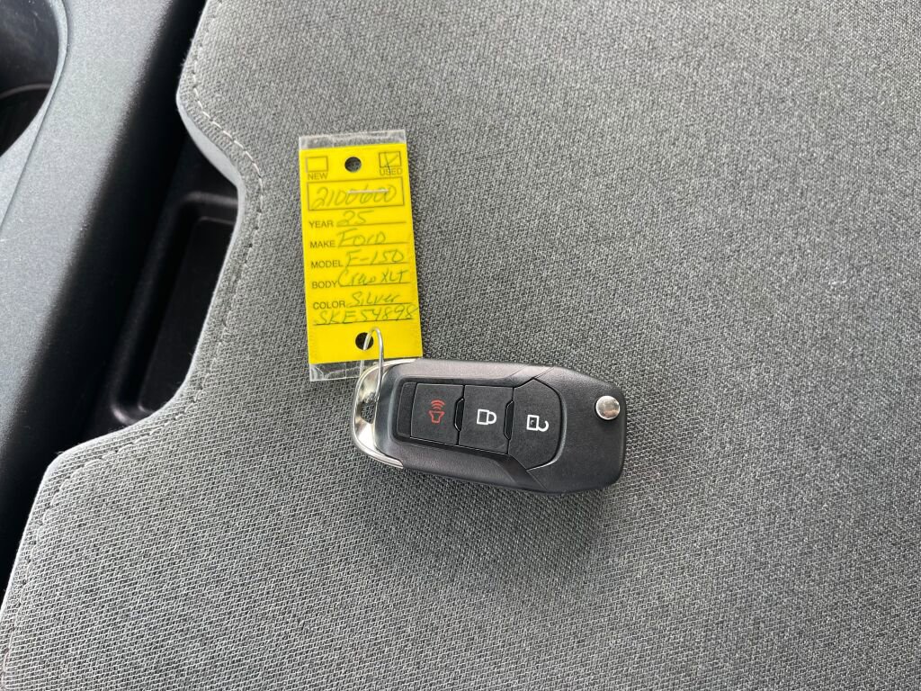 Certified 2025 Ford F150 XLT w/ Equipment Group 301A Standard image 4