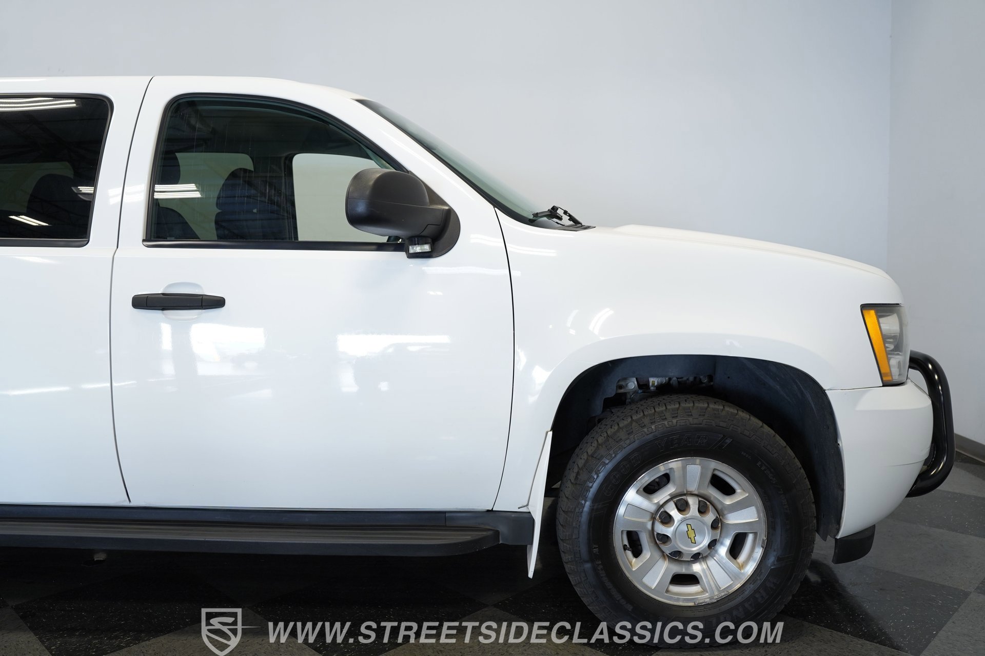 Used 2012 Chevrolet Suburban 2500 w/ Skid Plate Package image 33