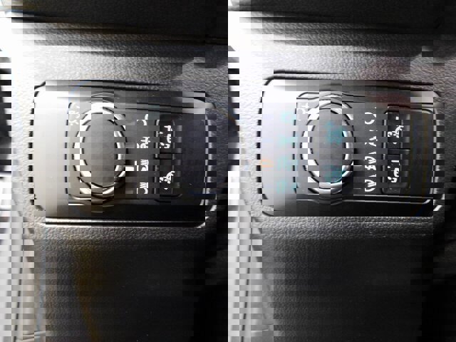 Used 2025 Ford Escape Active image 20