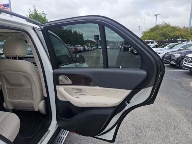 Used 2026 Mercedes-Benz GLE 450 4MATIC image 37
