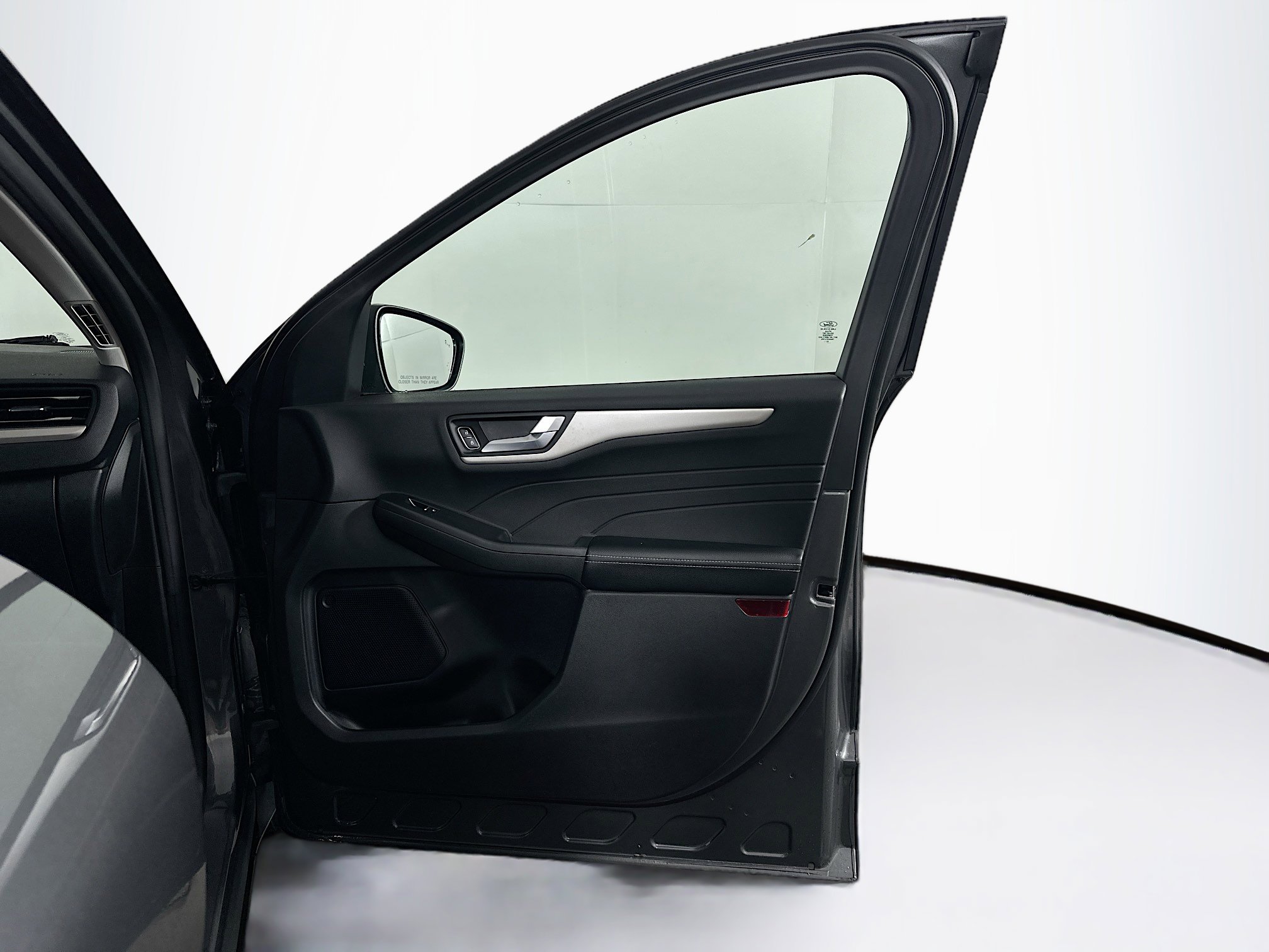 Used 2022 Ford Escape SEL image 31