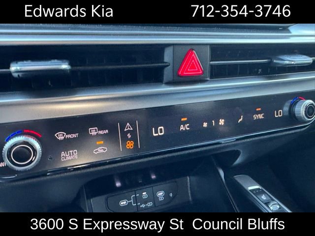 New 2025 Kia Sorento S w/ Panoramic Sunroof Package image 30