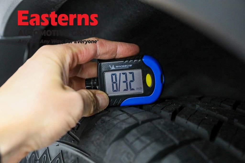 Used 2023 Ford Explorer Limited w/ Equipment Group 301A image 26