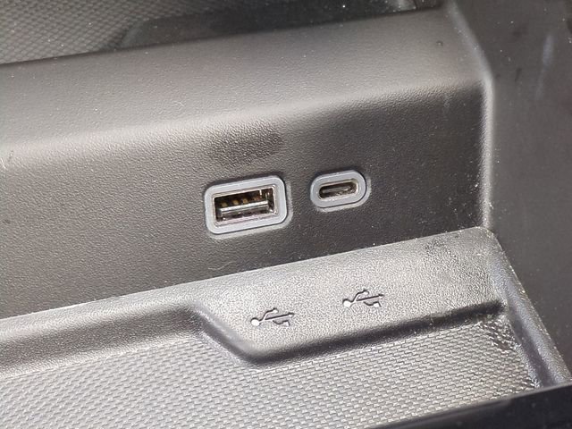 Used 2025 Chevrolet Tahoe LT image 26