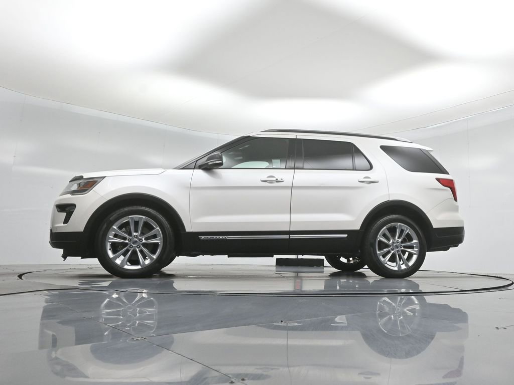 Certified 2018 Ford Explorer XLT w/ Equipment Group 202A FWD image 51