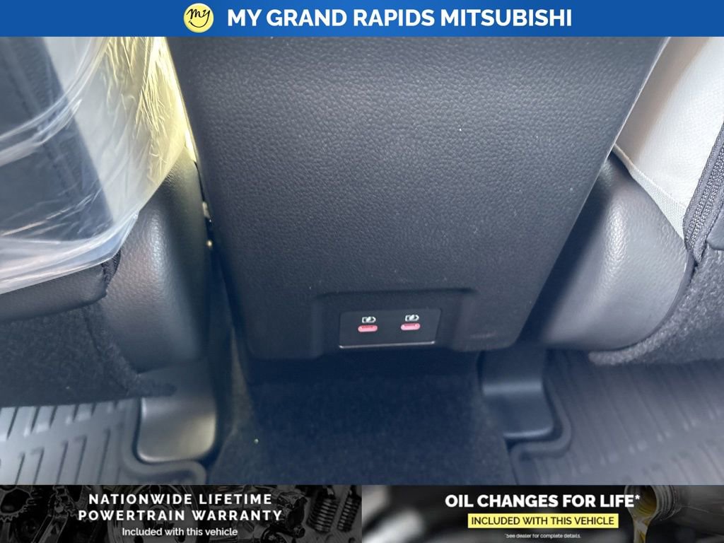 New 2026 Mitsubishi Eclipse Cross SEL image 18