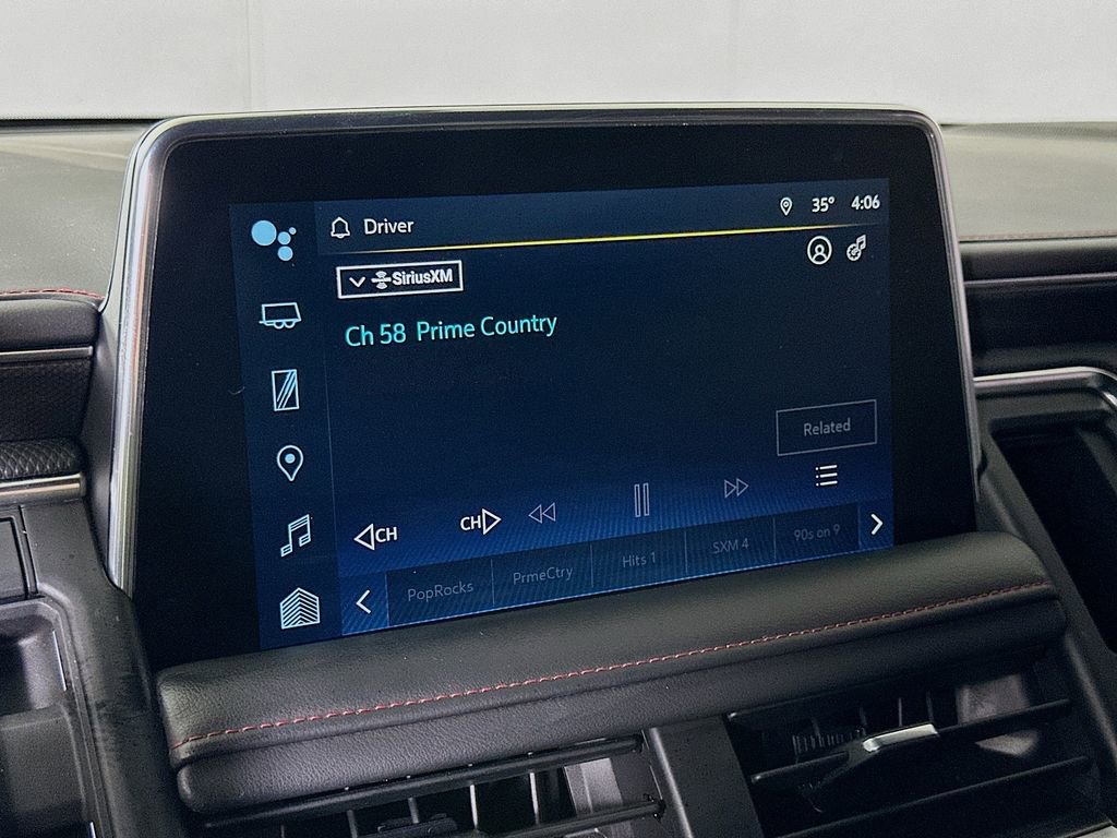 Used 2022 Chevrolet Suburban RST w/ Sport Performance Package image 31